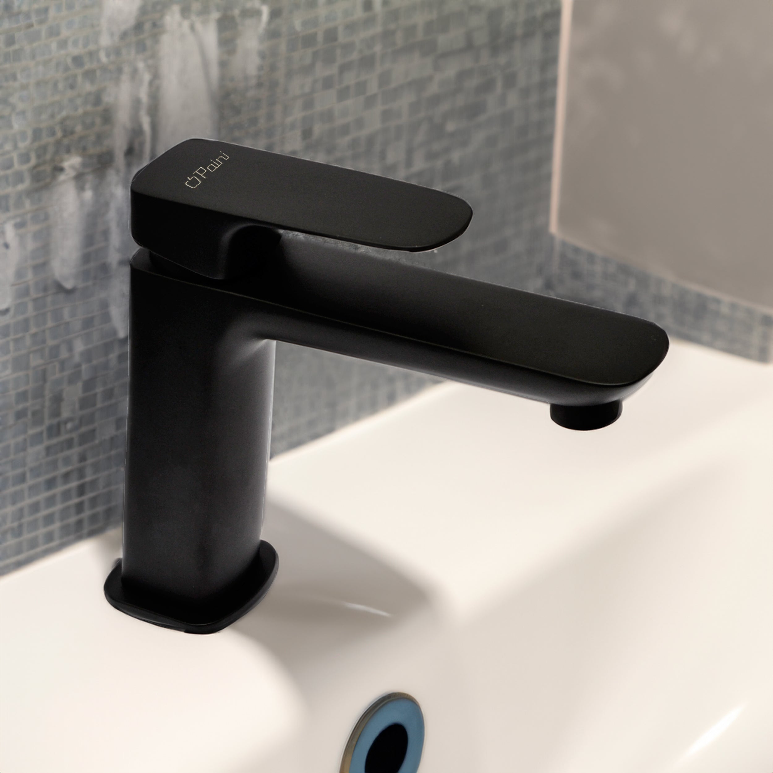 Miscelatore per lavabo medio monoforo nero opaco Nove
