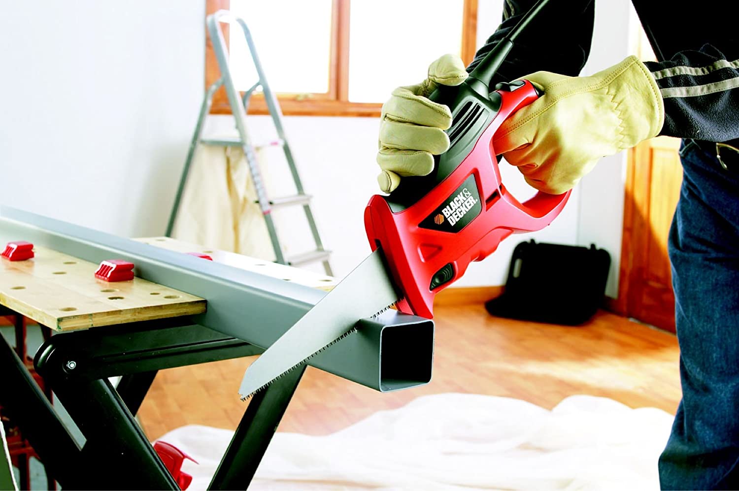 Scie multifonction bois et métal Scorpion 400W BLACK+DECKER KS880EC