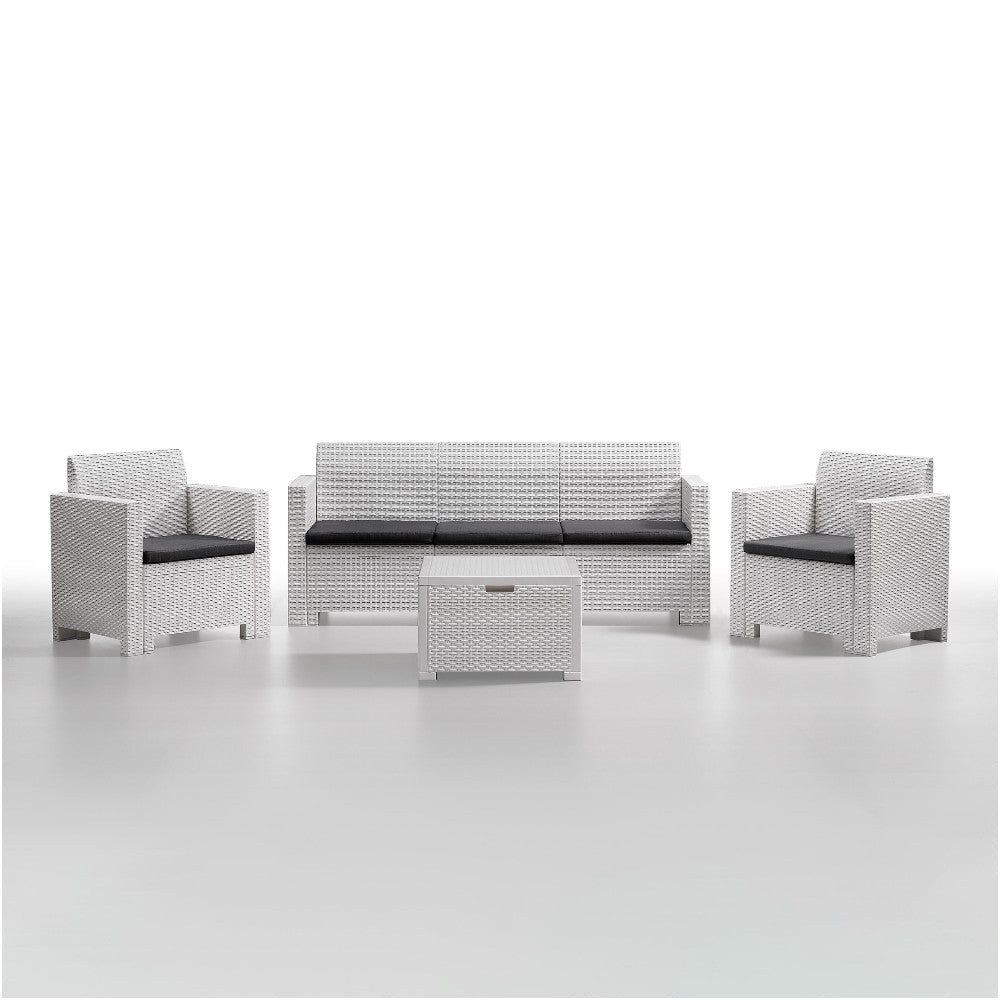 Salon en rotin composé de 2 fauteuils, table, canapé 3 places, table basse et coussins Nebraska