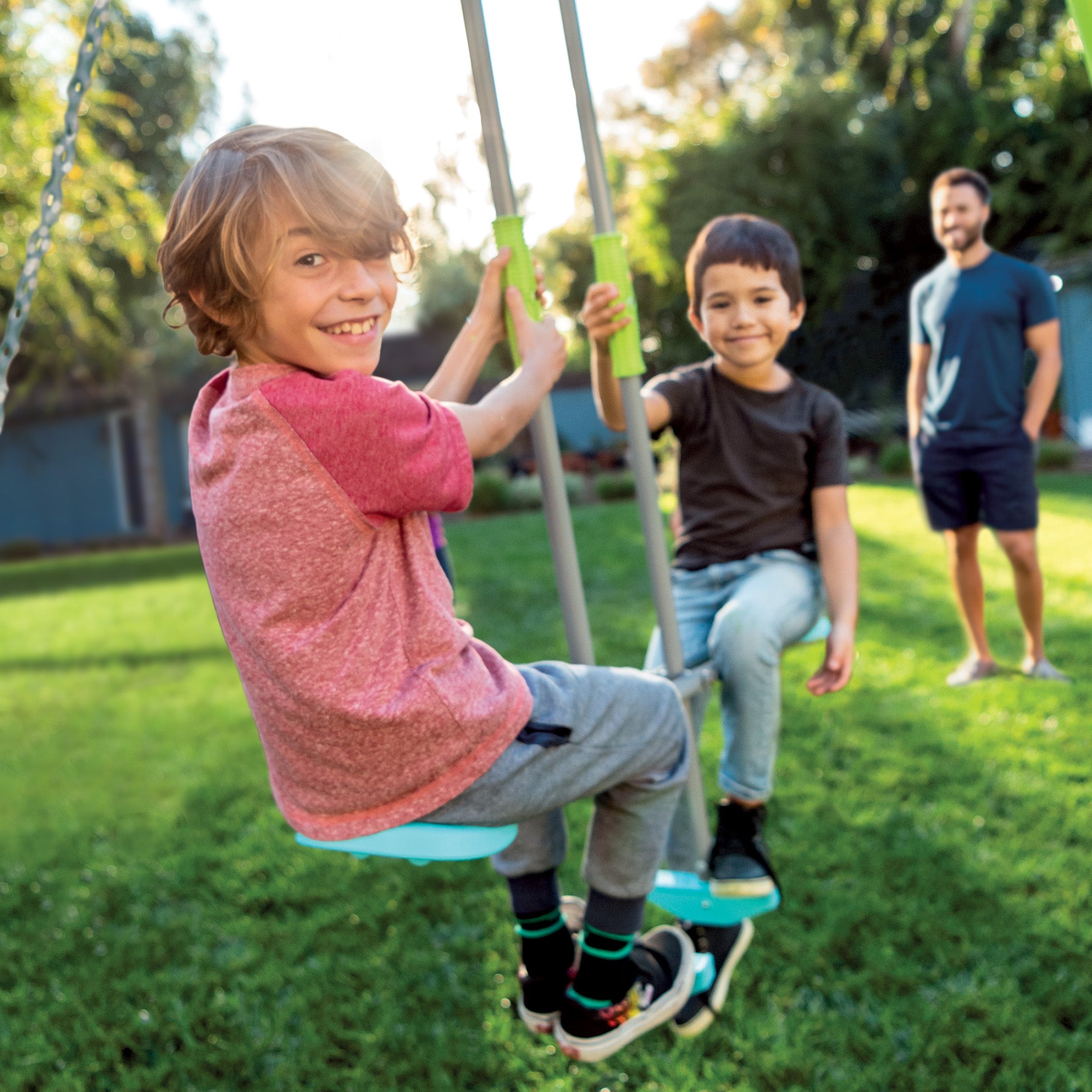 Altalena da giardino 3 giochi 2 seggiolini e dondolo ottagonale per bambini 3-10 anni INTEX 44123