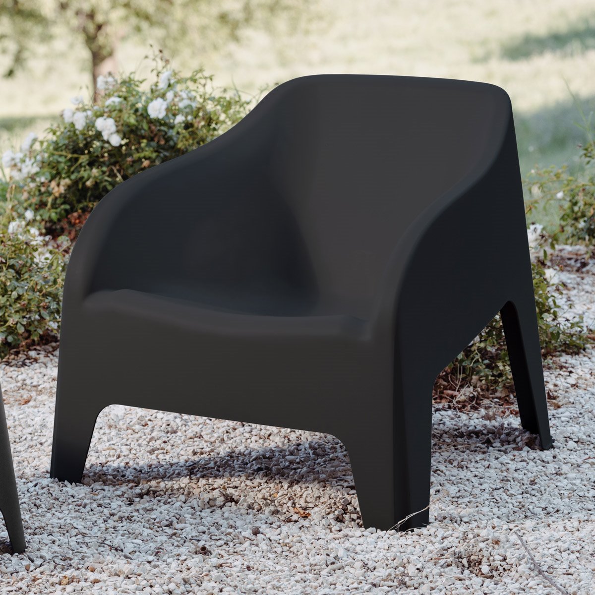 Toomax Petra élégant fauteuil de jardin empilable en résine effet lisse 