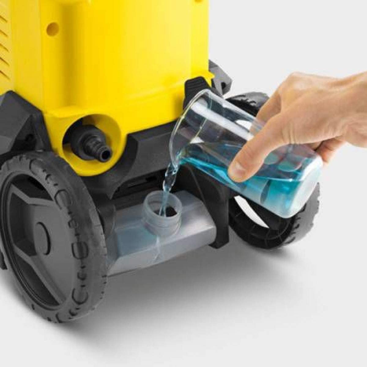 Nettoyeur haute pression eau froide K2 avec détergent Karcher