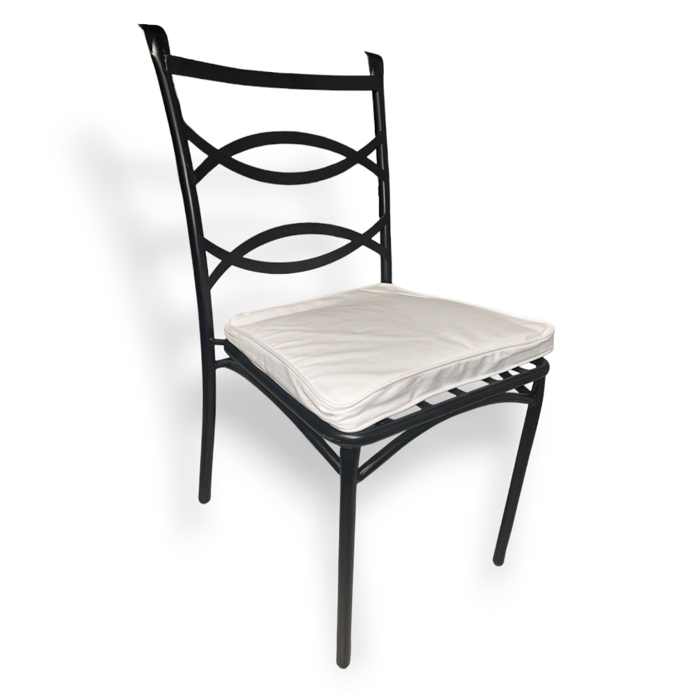Chaise d'extérieur empilable en acier avec coussin rembourré Liberty