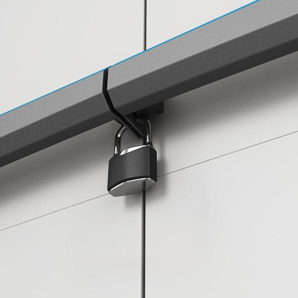 Armadio linear tuttopiani in resina resistente lucchettabile con 2 ante 3 ripiani regolabili e maniglia ergonomica soft touch KETER