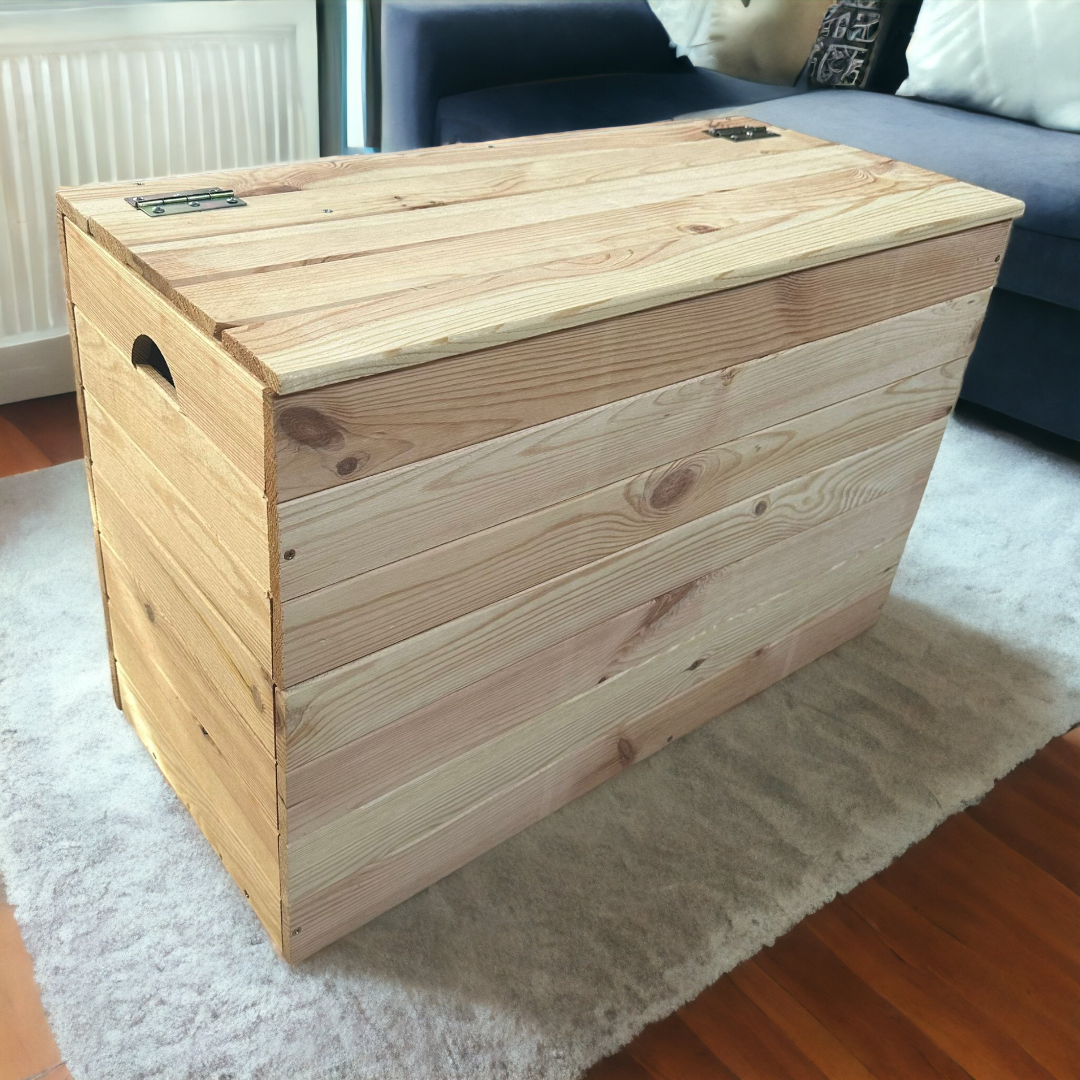 Baule contenitore in legno di pino 75x50x33 cm con maniglie per il trasporto Quby