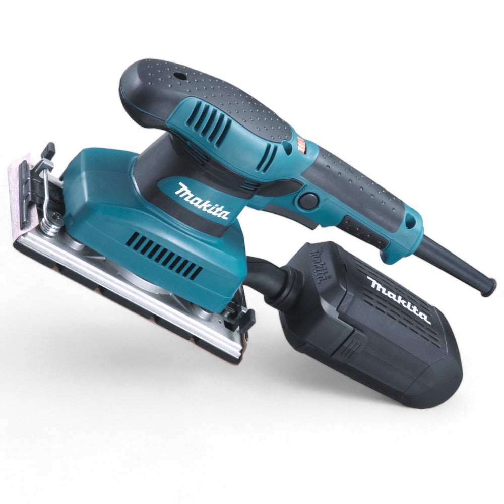 Ponceuse orbitale silencieuse et ergonomique avec contrôle de vitesse BO3711 Makita 190 watts