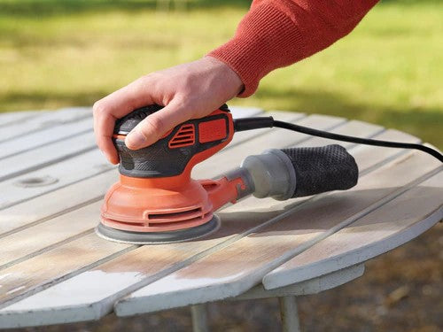 Levigatrice Rotorbitale 240W BLACK+DECKER KA199