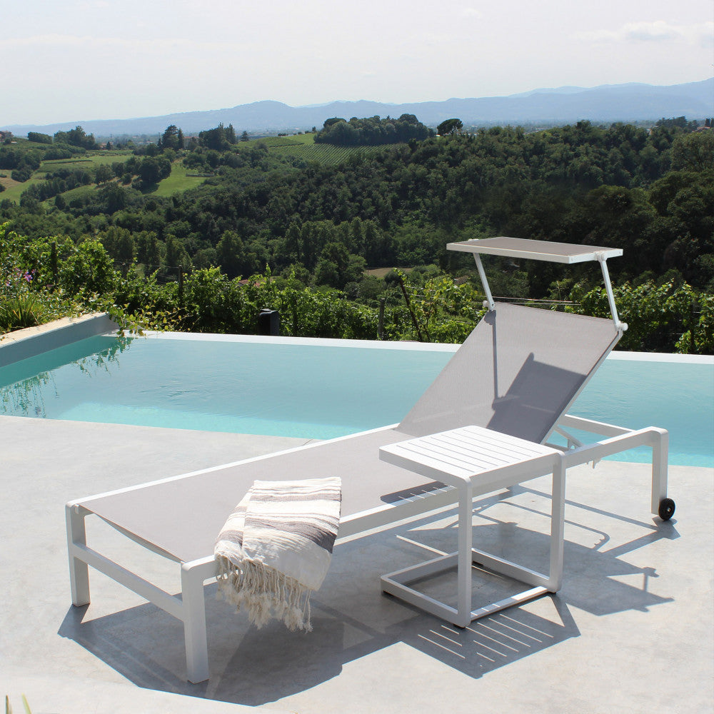 Lettino prendisole regolabile con tettuccio struttura in alluminio e tessuto in textilene bianco e grigio 195x78xH32 cm