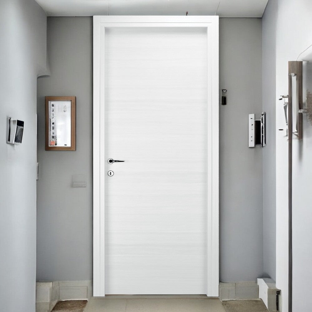Porte battante réversible en bois de sapin blanc avec renforts 