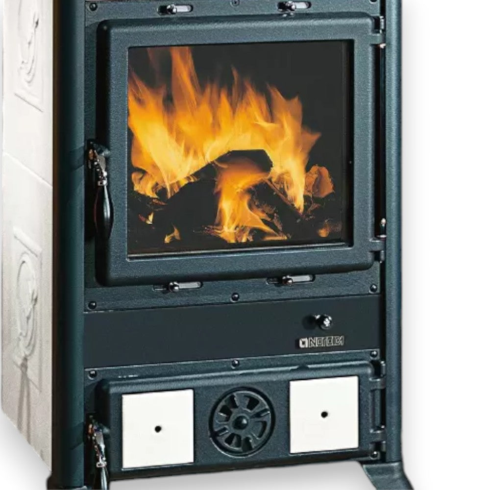 Poêle à bois 8,8 kW en fonte 57,8x58,6xH91,5 blanc Nordica