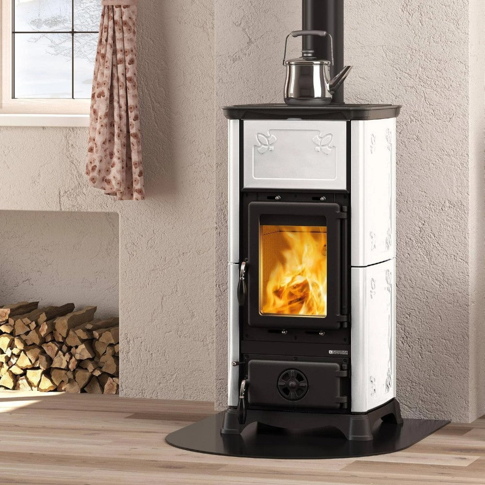 Poêle à bois 6,5 kW avec revêtement en fonte 45,3x49xH95 cm Nordica blanc