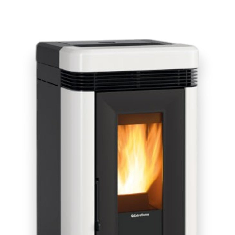 Poêle à pellets Lucia 12,1 Kw Blanc (Compte Thermique) - mesure 55,6x59,7x109,7h cm. - poids 181 kg