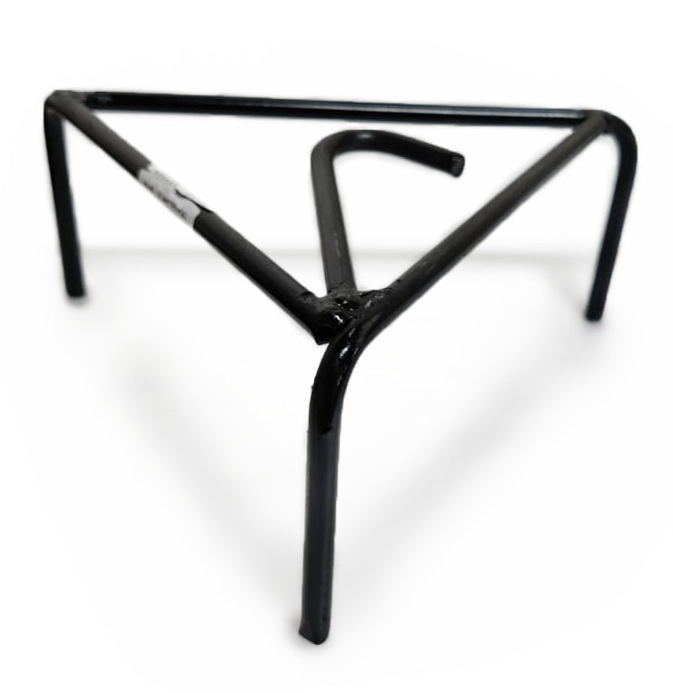 Trépieds triangulaires en fer brut pour cheminée