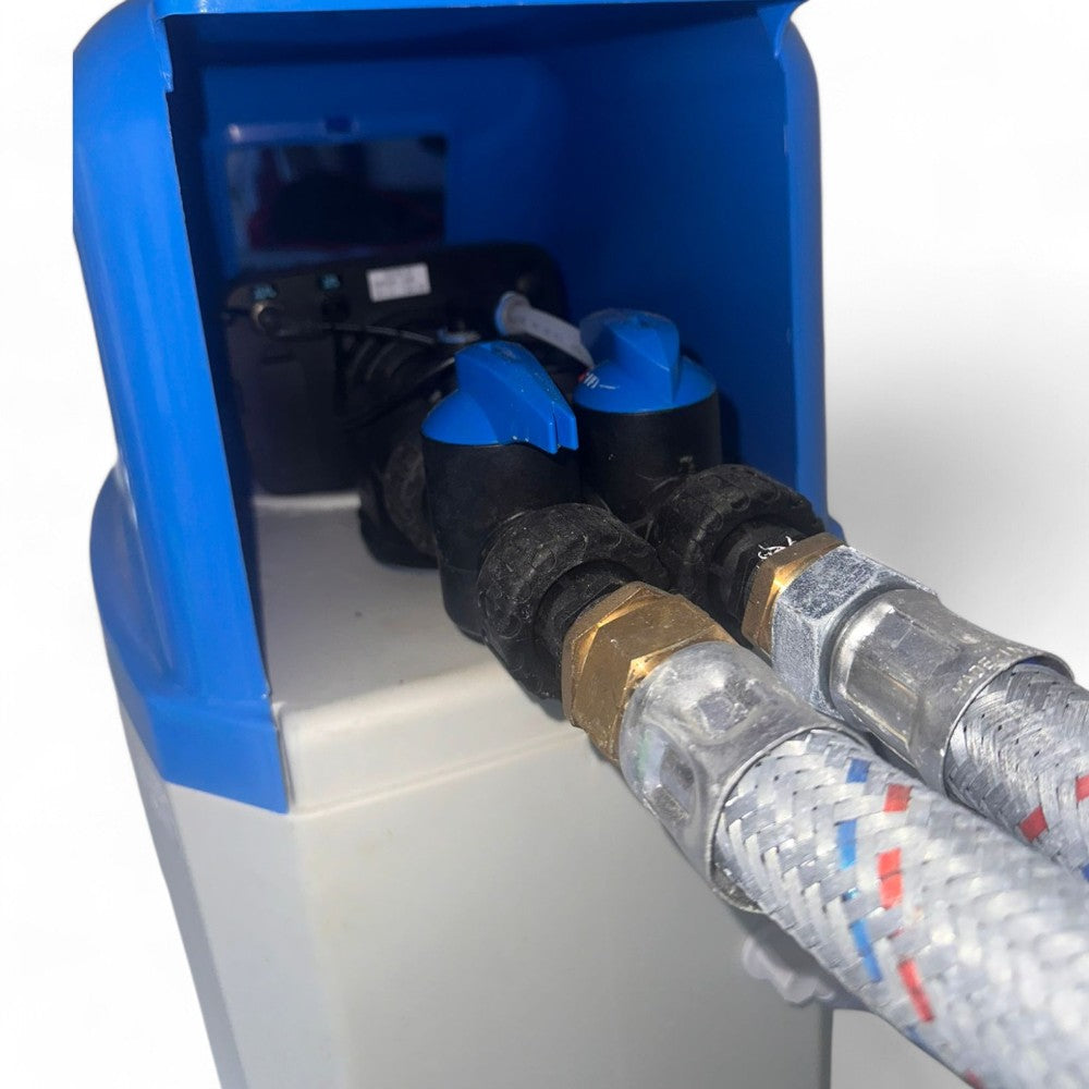 Addolcitore anticalcare a sale automatico a scambio ionico apparecchiatura ad uso domestico per il trattamento delle acque Modello Europa 30