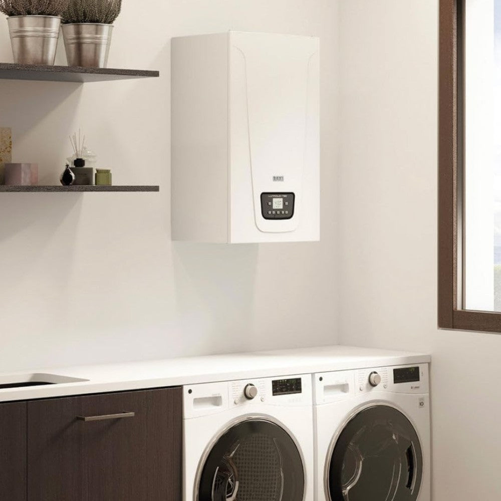 Caldaia a condensazione A con pannello comandi digitale con ampio display LCD retroilluminato metano e gpl H70x40x30 cm Duo-Tec Compact E