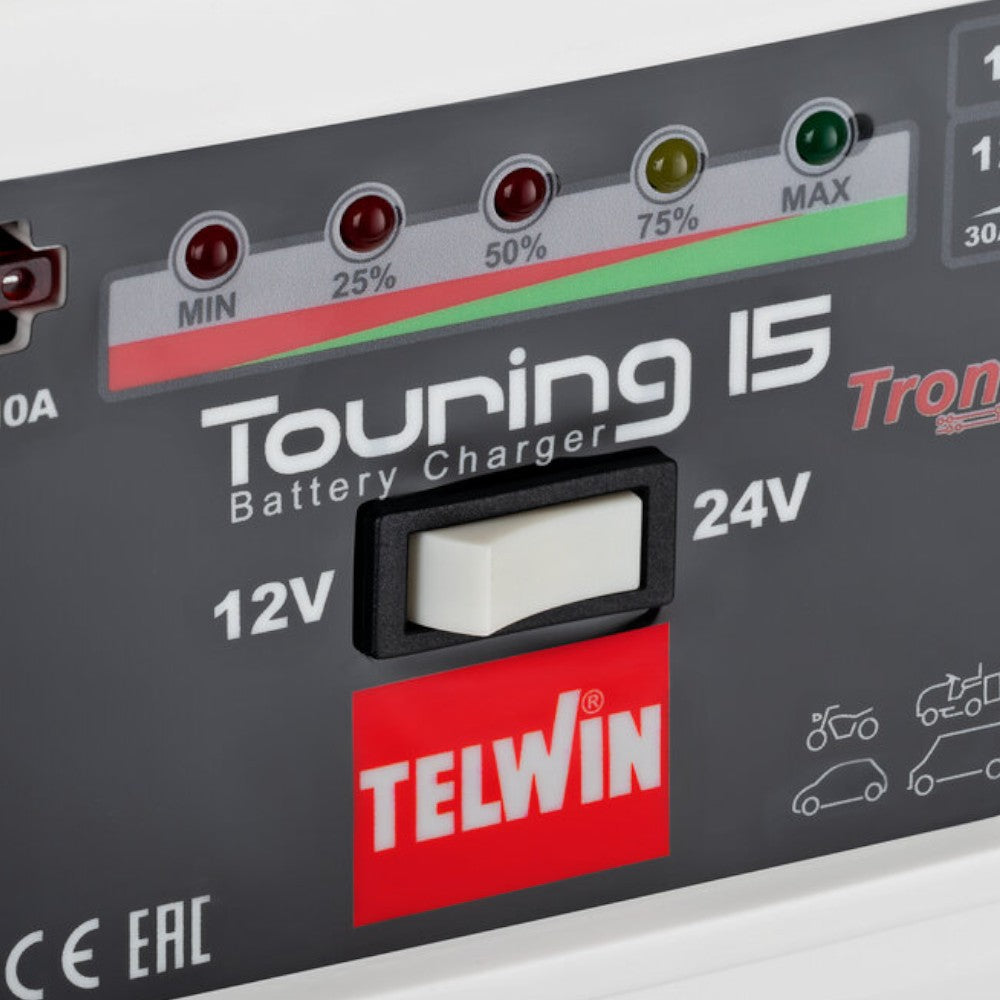 Chargeur de batterie Touring 15 9A 12/24V