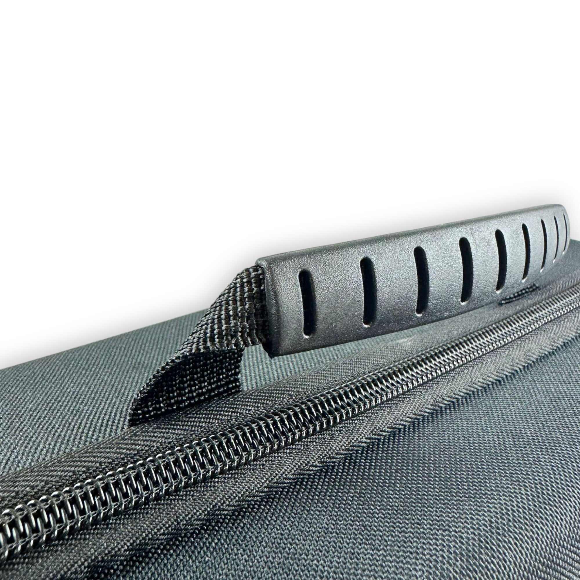 Kit de machine à souder à pistolet inverseur portable de 4,6 kW avec accessoires de mallette de transport