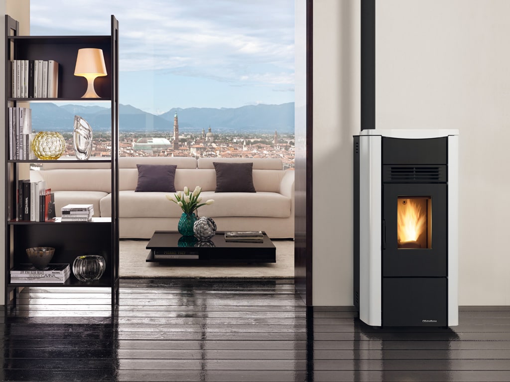 Poêle à pellets avec structure en acier 7 kW Giusy Evo 7 Bordeaux Nordica Extraflame