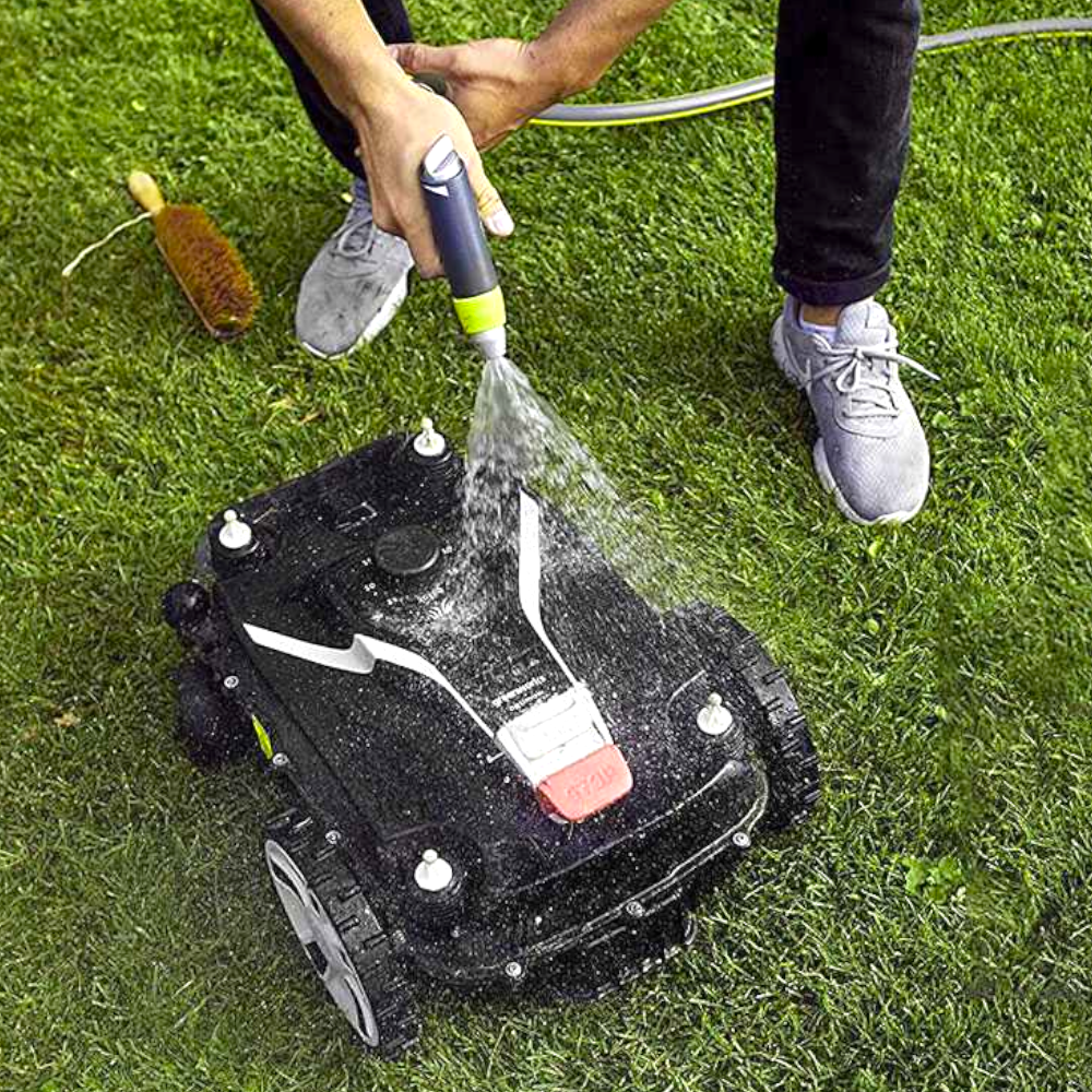 Robot coupe-herbe sur batterie 48V contrôlable à distance avec application Couverture de 750 m2 Greenworks OPTIMOW 7