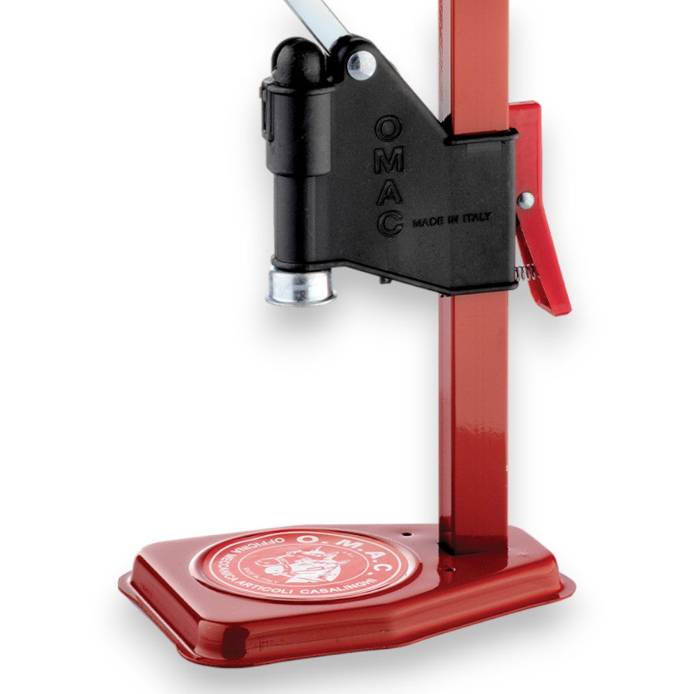 Boucheuse manuelle avec verrouillage des trous pour capsules couronnes sur bouteilles de transformation de tomates OMAC