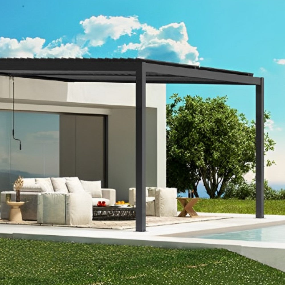 Pergola bioclimatica 3x2.5 mt. addossata in alluminio con lamelle frangisole orientabili