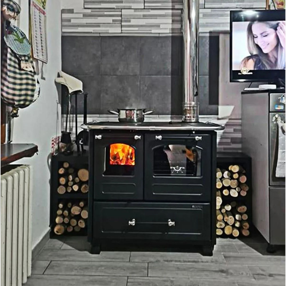 Poêle à bois 7,5 kW en acier émaillé avec four et plaque de cuisson en fonte Famille Nordica