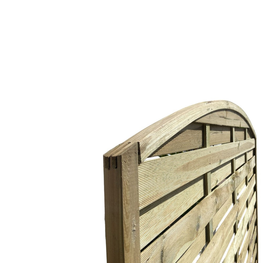 Brise-vent arqué en pin imprégné - cm. 180x180h.