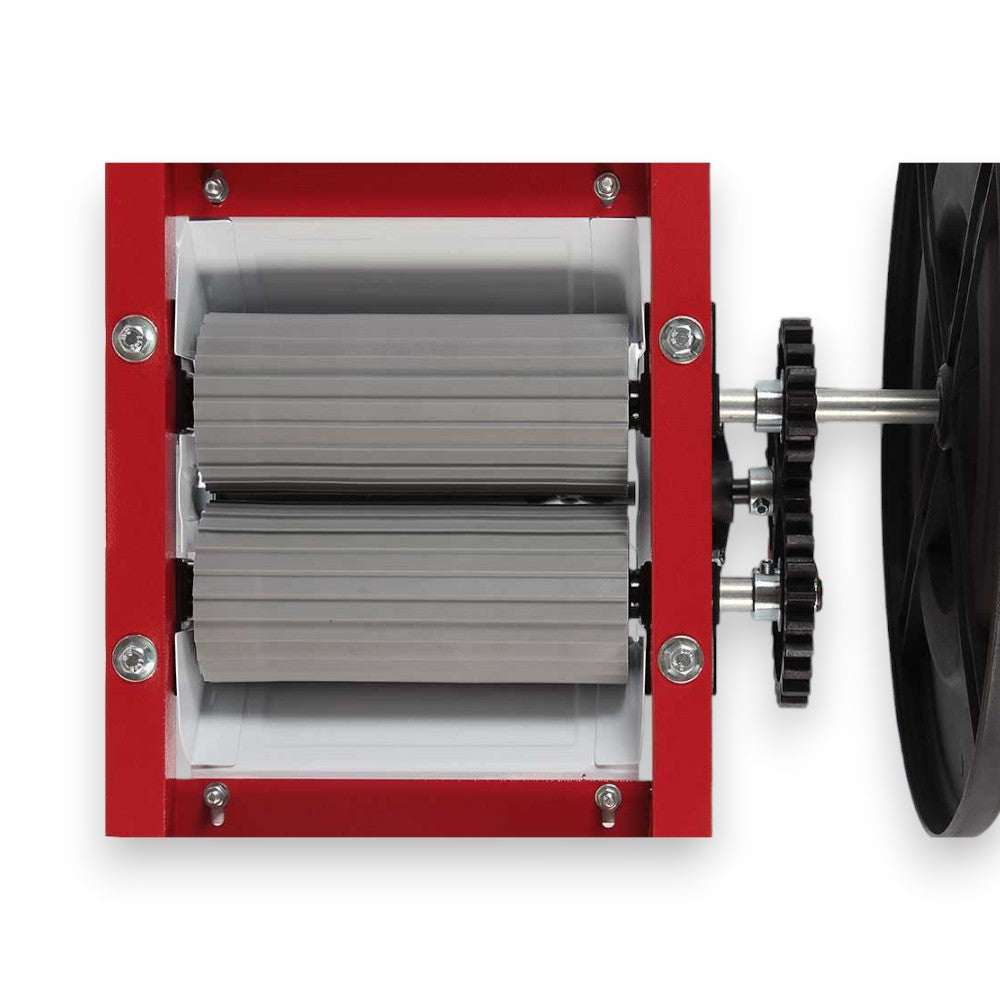 Broyeur manuel avec rouleaux en nylon pour le traitement du raisin