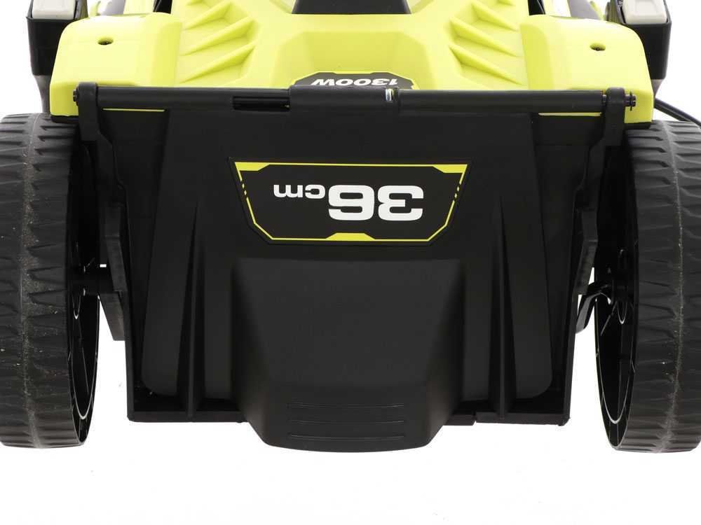 RLM15E 36h Tondeuse à gazon électrique poussée Ryobi 1500 watts avec réglage de la hauteur de coupe de 36 cm