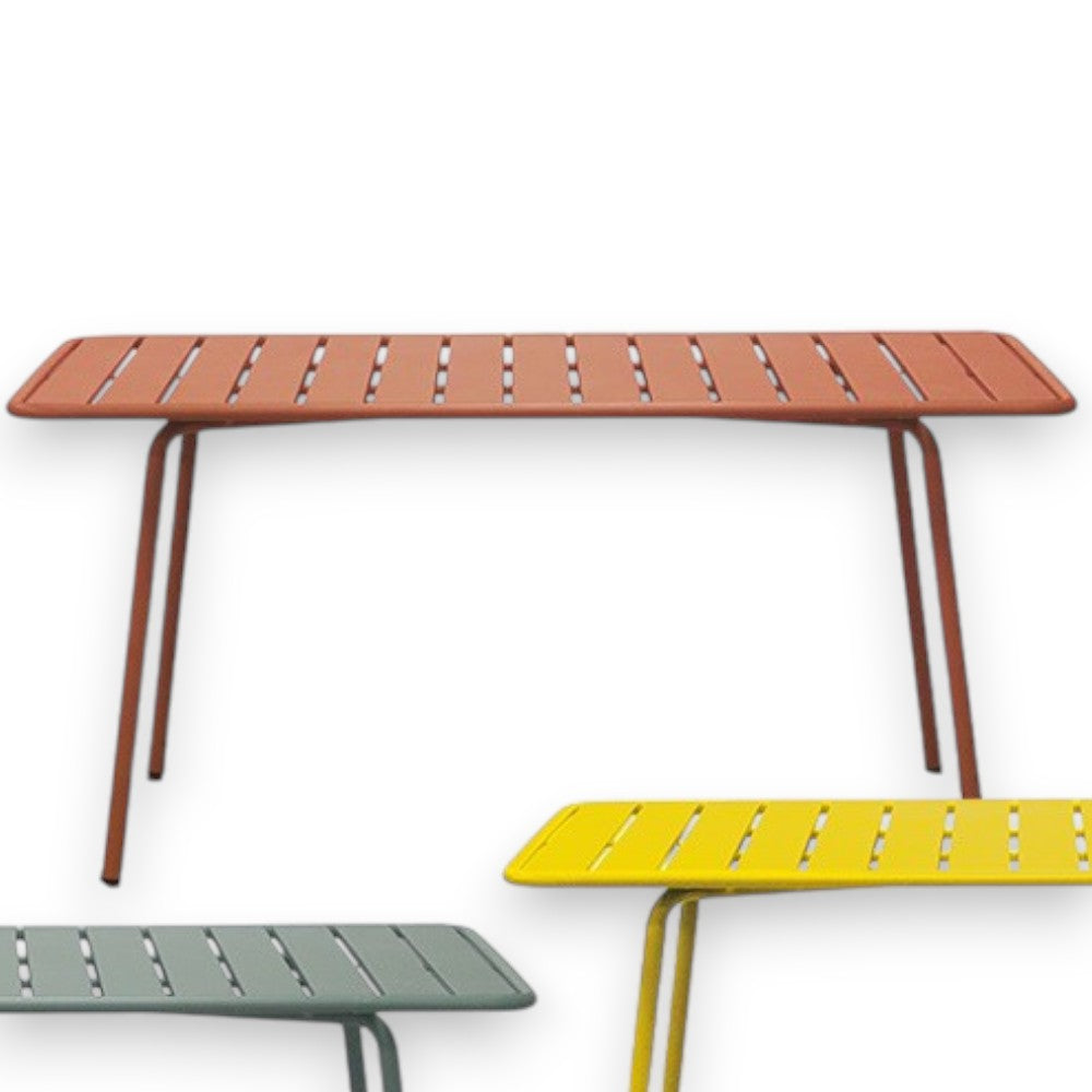 Tavolo da esterno 160x90 cm in acciaio verniciato con piano a doghe Fly