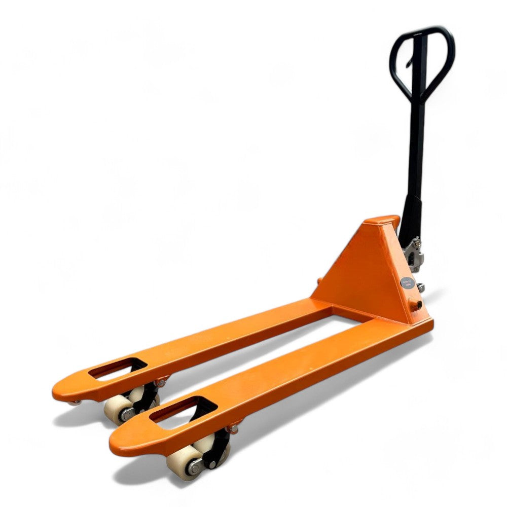 Transpalette manuel pour le transport de plates-formes palettes d'une capacité de 2500 kg 