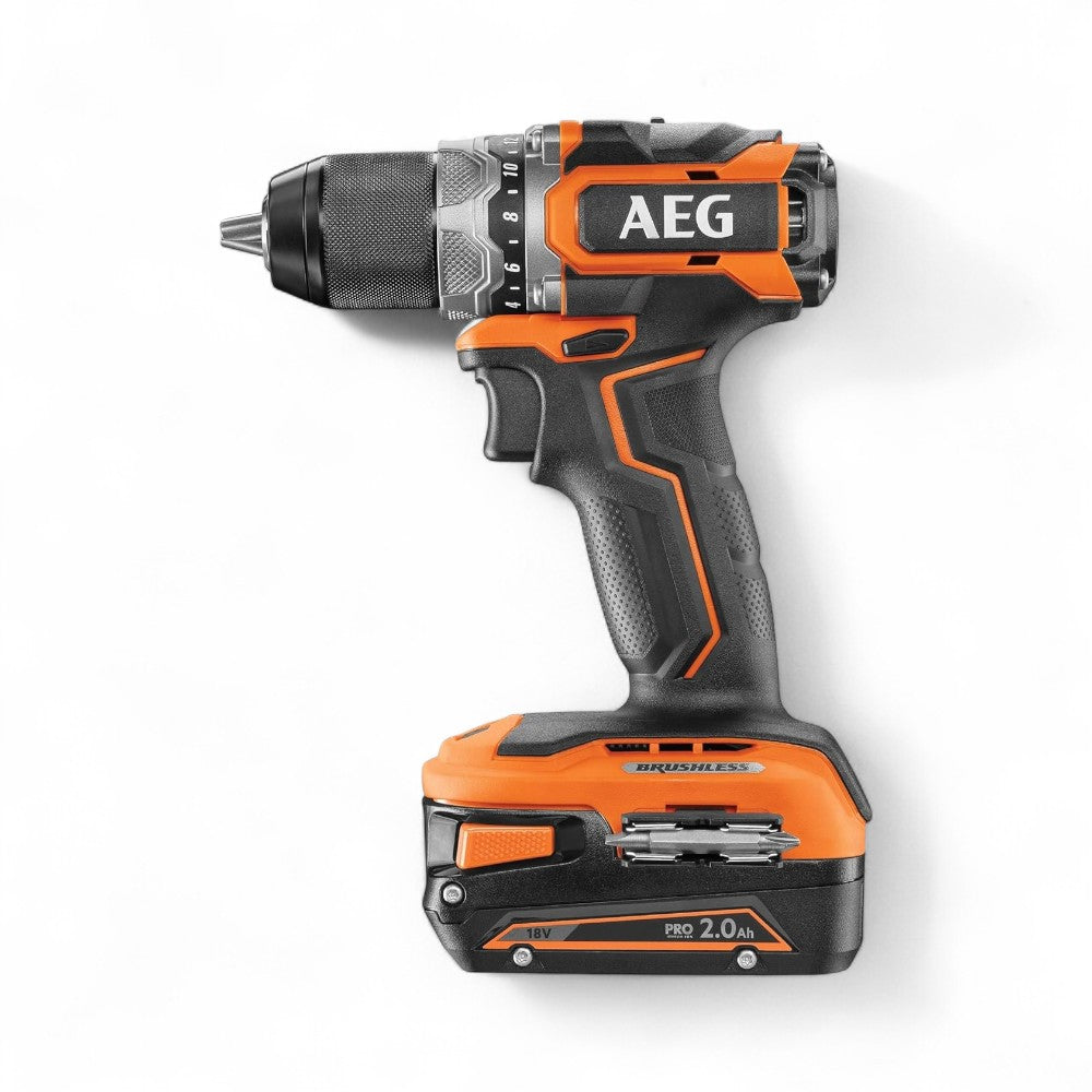 Perceuse à percussion sans fil sous-compacte 'bsb18sbl-202c' aeg 18v 2.0ah