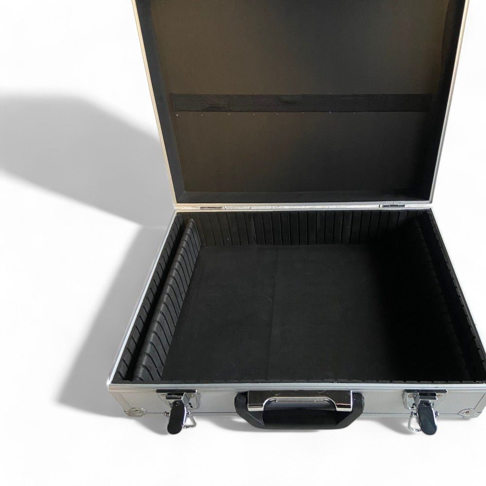 Mallette d'électricien basse en aluminium - 42,5x30,5x12,5h cm.
