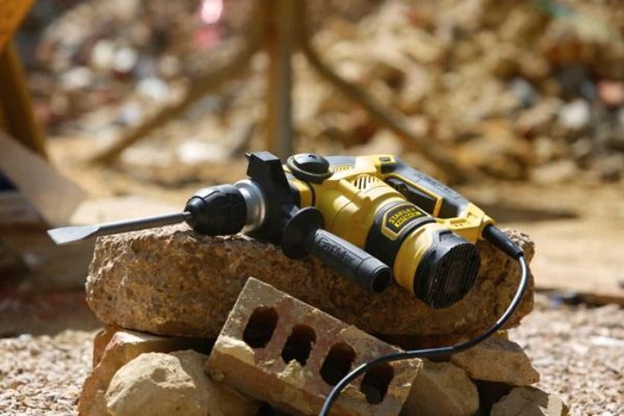 Trapano Martello Tassellatore 1250W 3.5J STANLEY FATMAX FME1250K