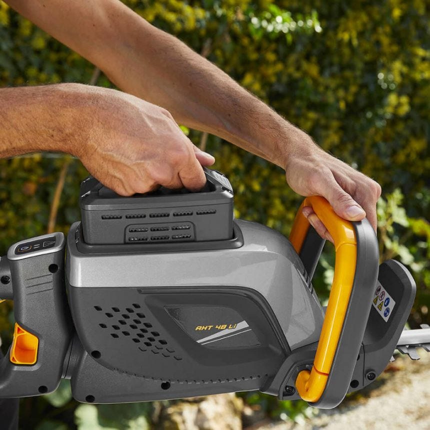 Tagliasiepi a batteria con impugnatura orientabile ALPINA 420W 48V AHT48