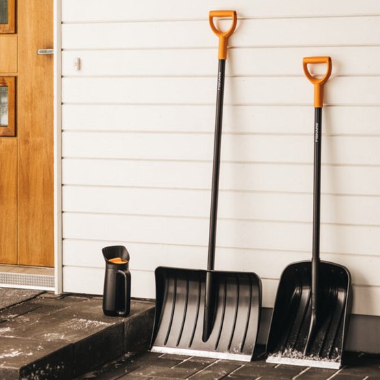 Spargitore universale per tutti i tipi di semi e fertilizzanti FISKARS