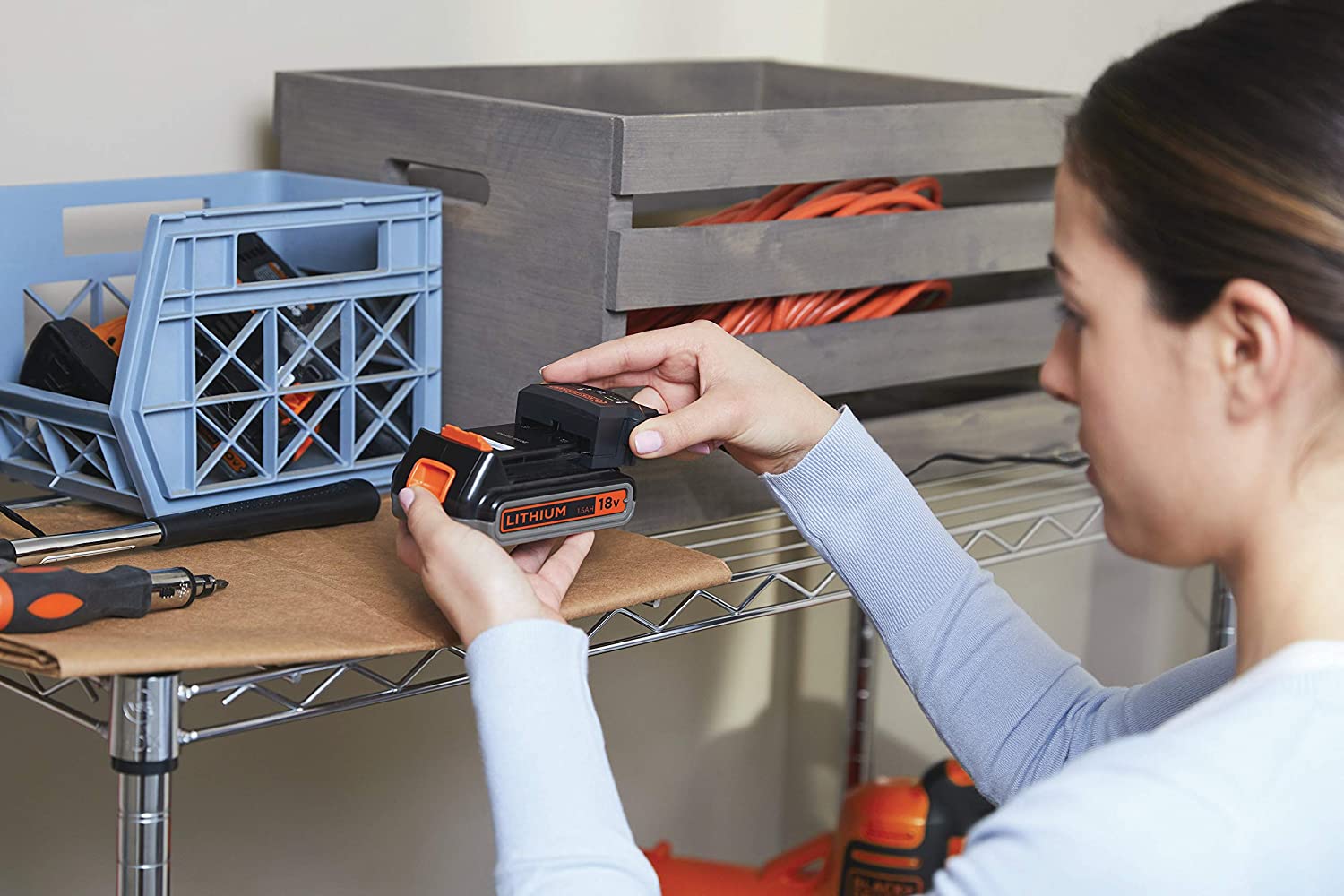 Scopa aspirapolvere senza filo ricaricabile Black Decker