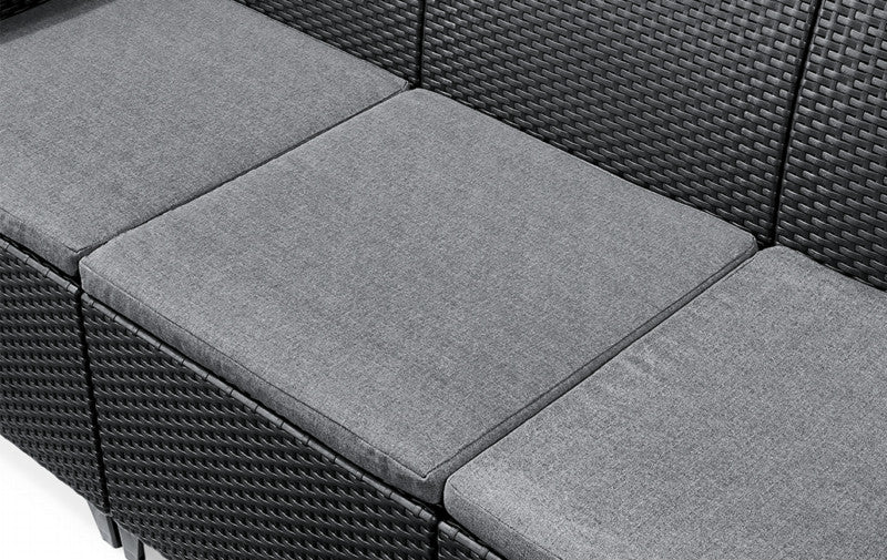 Salotto da giardino in resina effetto rattan divano tre posti tavolo più due poltrone Emma Lounge Keter