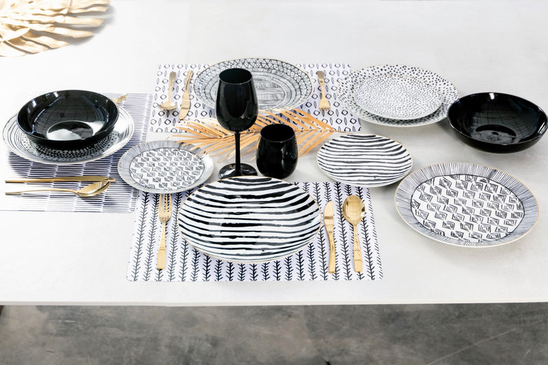 Servizio piatti da tavola in porcellana 18 pezzi Masai Black