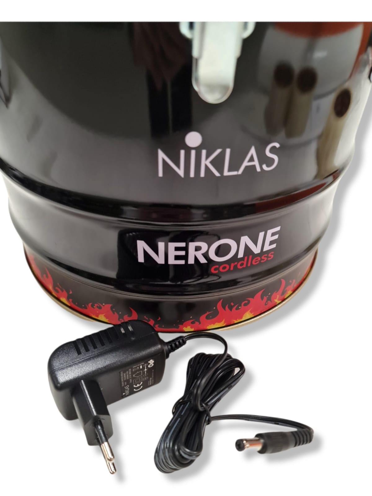 Carica Batteria per aspiracenere a batteria Niklas Nerone Cordless 10 Lt.