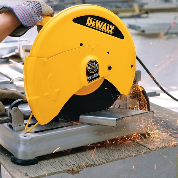 Troncatrice veloce a disco per metalli 2200W DEWALT D28715