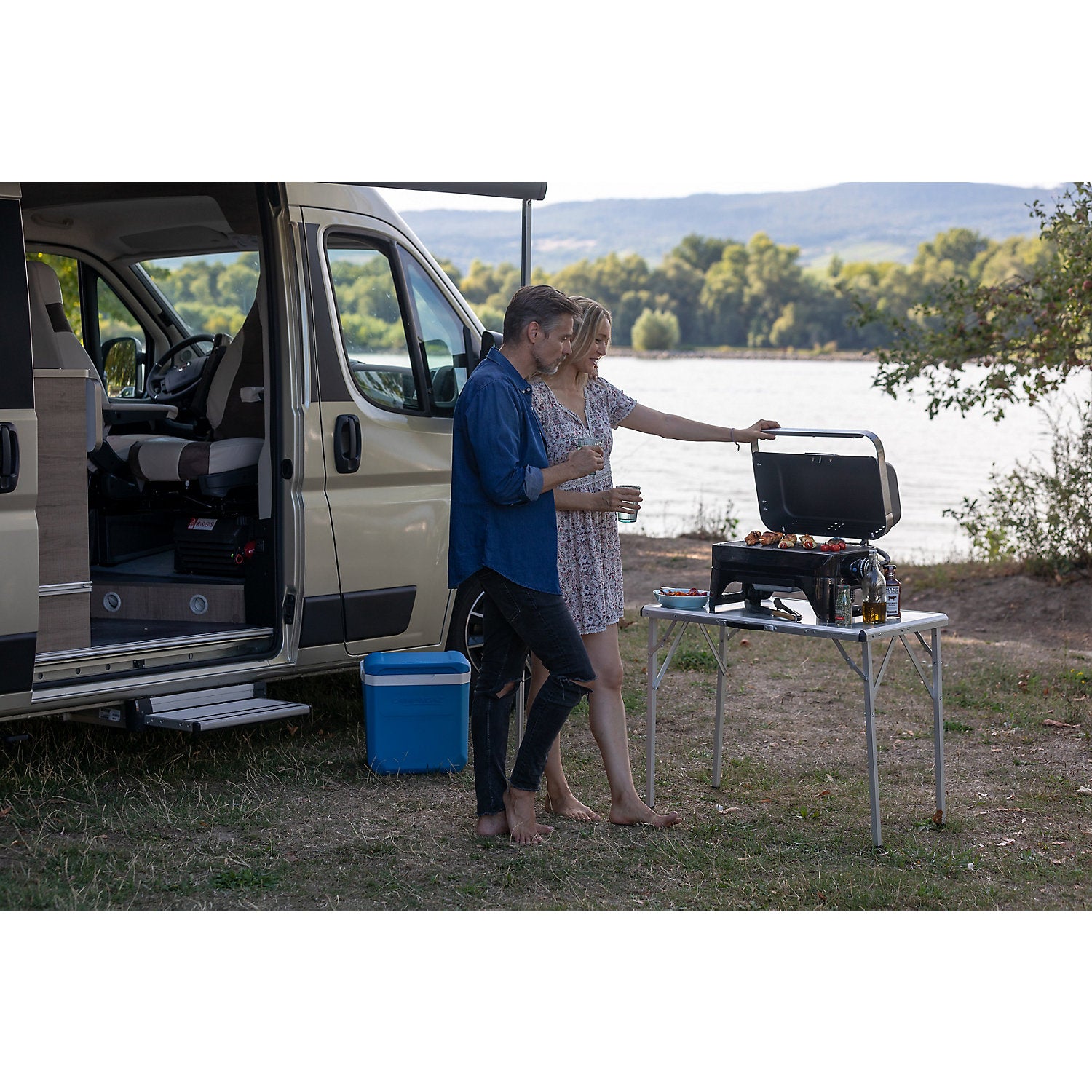 Barbecue a gas Campingaz piano di cottura in ghisa 48x26 cm. Attitude 2GO