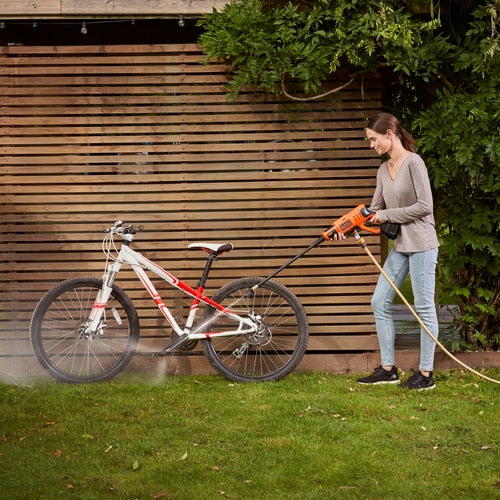 Idropulitrice Idropistola portatile 18V con batteria 2Ah e caricabatterie Black+Decker