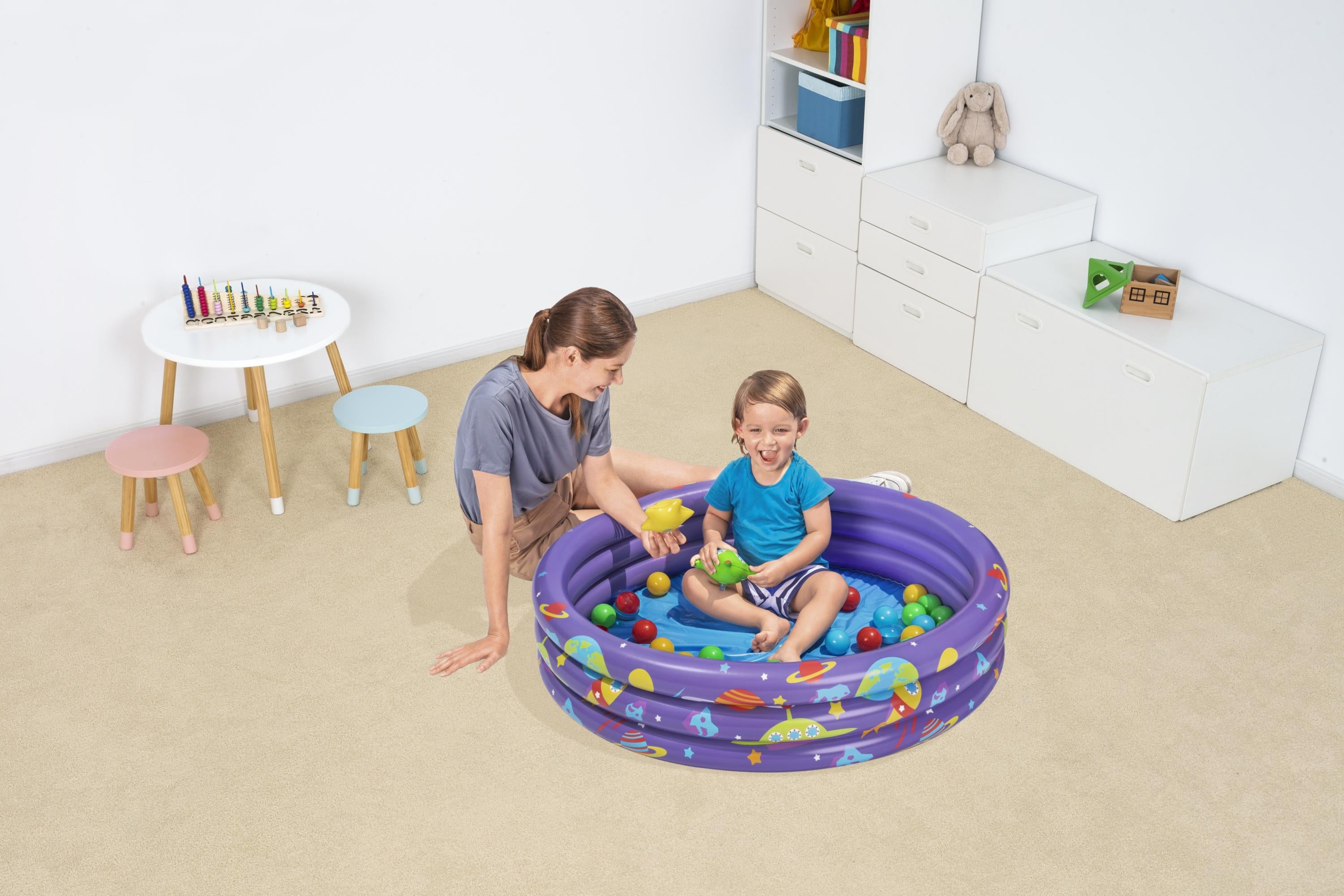 Piscina gonfiabile tonda con 46 palline e giochi a sorpresa BestWay 52466