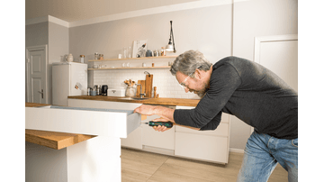 Avvitatore Bosch "Push&Drive" a Batteria Ricaricabile con valigetta e accessori