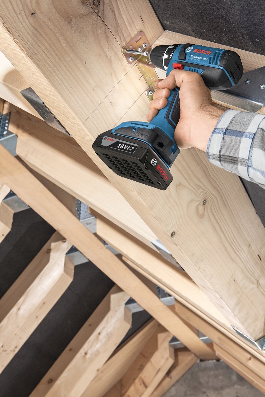 Trapano Avvitatore a batteria 18V + 3 batterie BOSCH Professional GSR18-2-LI