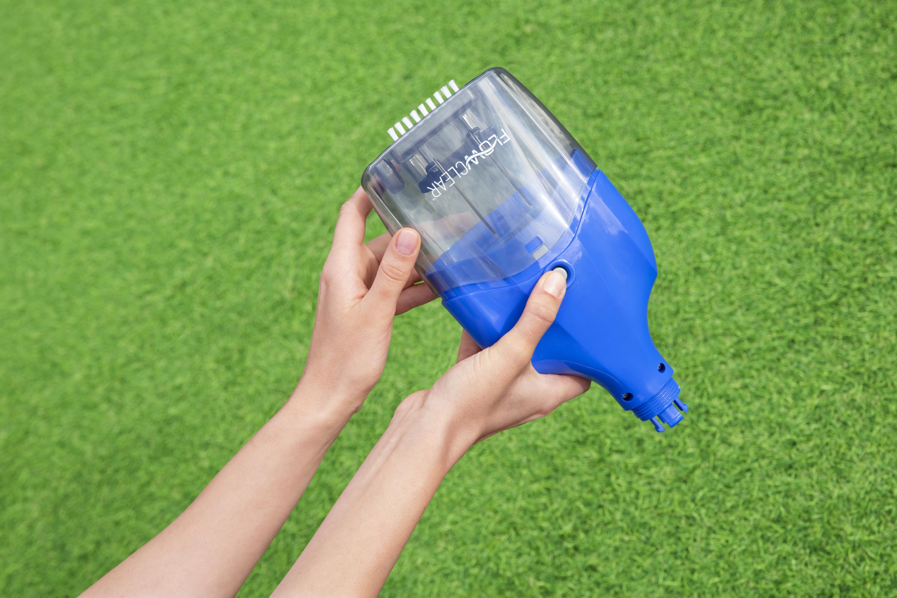 Scopa aspirante pulitore a batteria per piscina e spa Flowclear AquaTech Bestway 58648