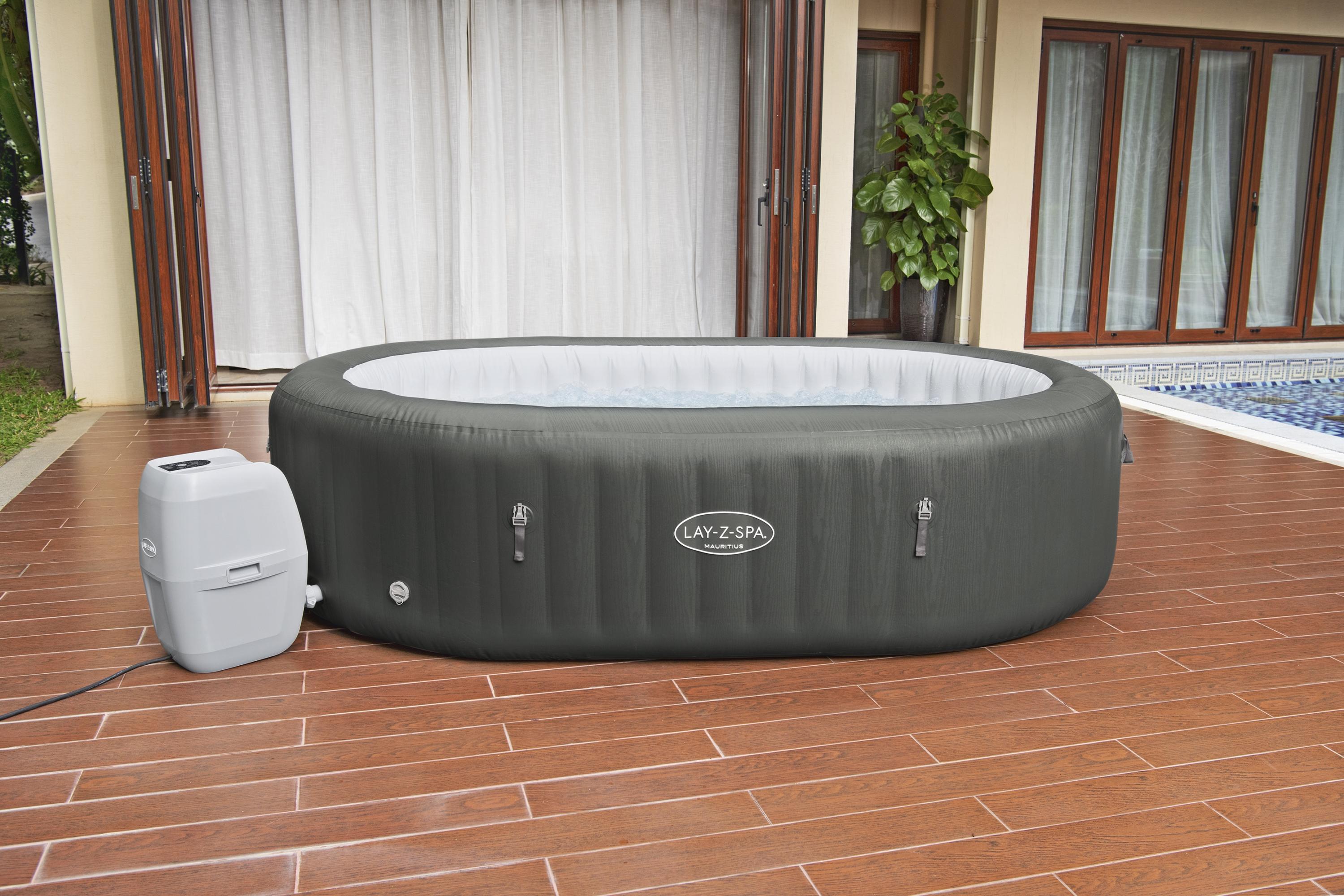 Idromassaggio gonfiabile ovale Lay-Z-Spa Mauritius AirJet 5-7 persone Bestway 60067