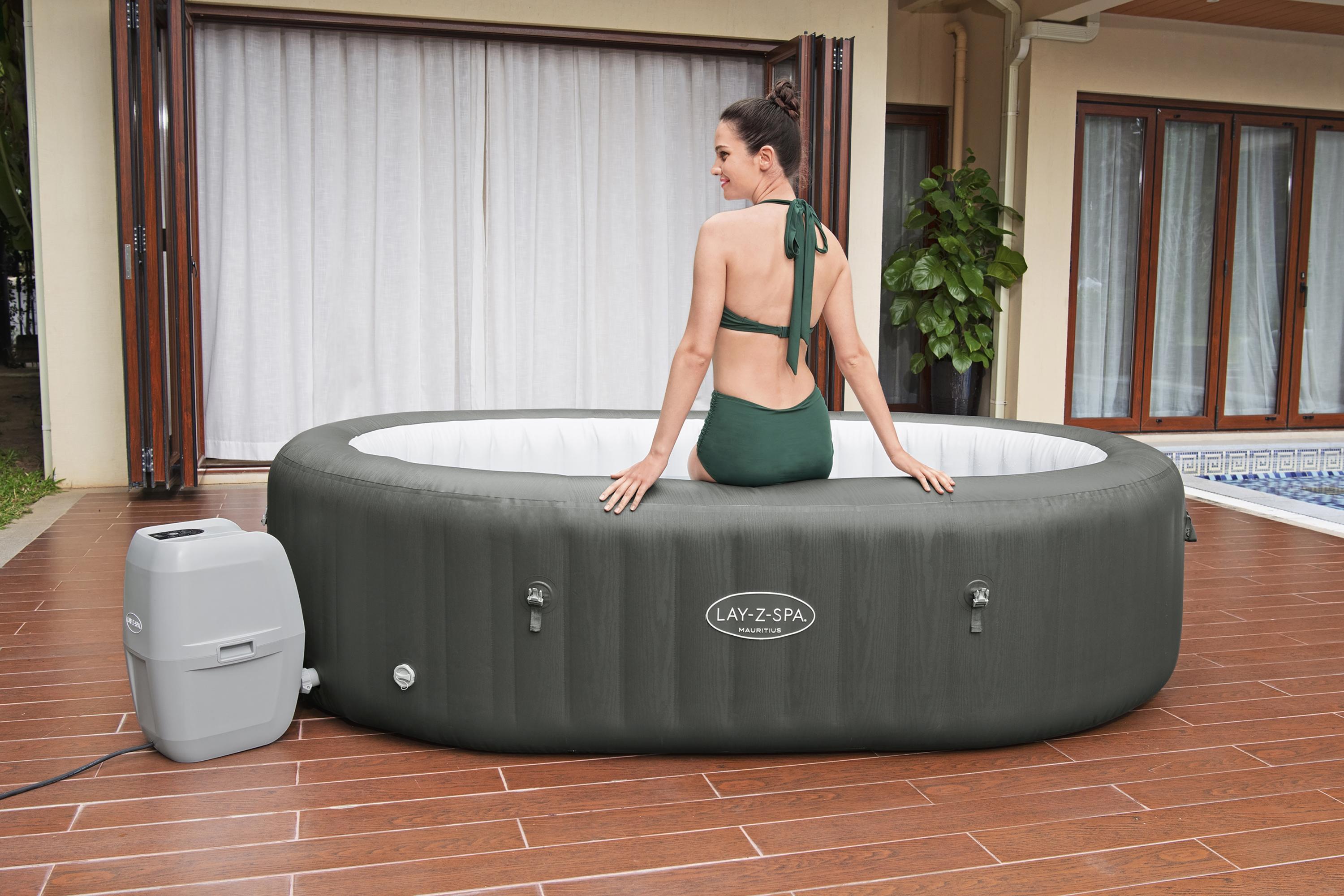 Idromassaggio gonfiabile ovale Lay-Z-Spa Mauritius AirJet 5-7 persone Bestway 60067