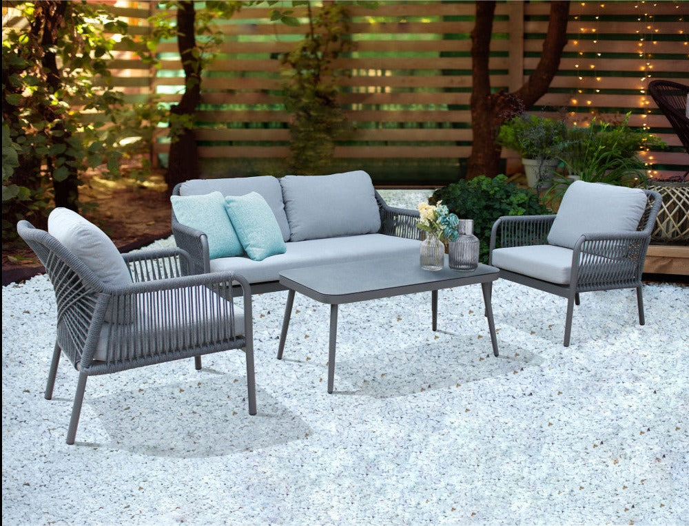 Salotto da esterno 4 posti in alluminio e rivestimento in corda con cuscini GAVIRIA